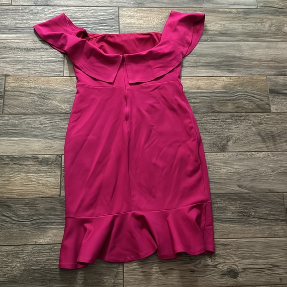 Lulu’s Confidence Boost Magenta Off-the-Shoulder Bodycon Midi Dress - Picture 5 of 5